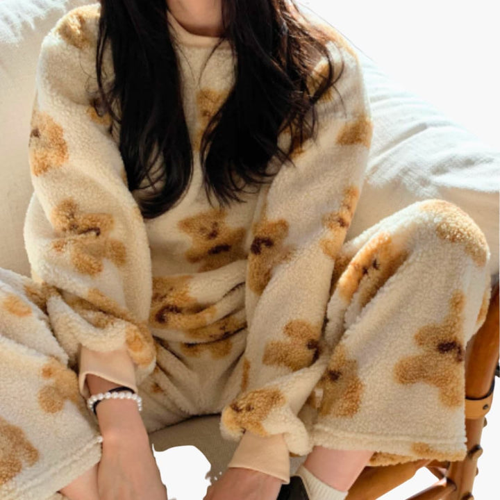 Damen Fleece Pyjamaset mit Bärendruck und elastischem Bund