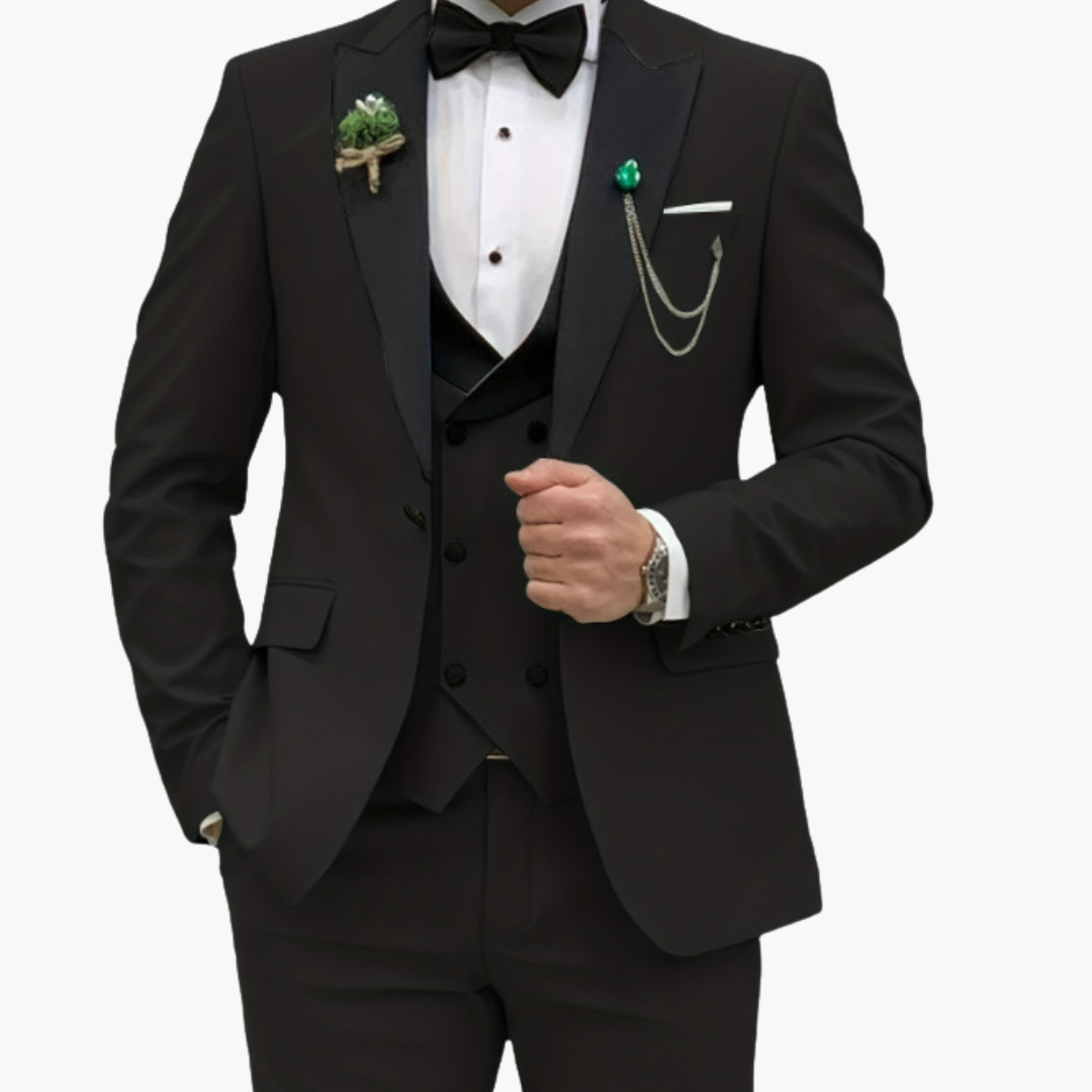 Herren Anzug dreiteilig mit Slim Fit und Kontrastrevers