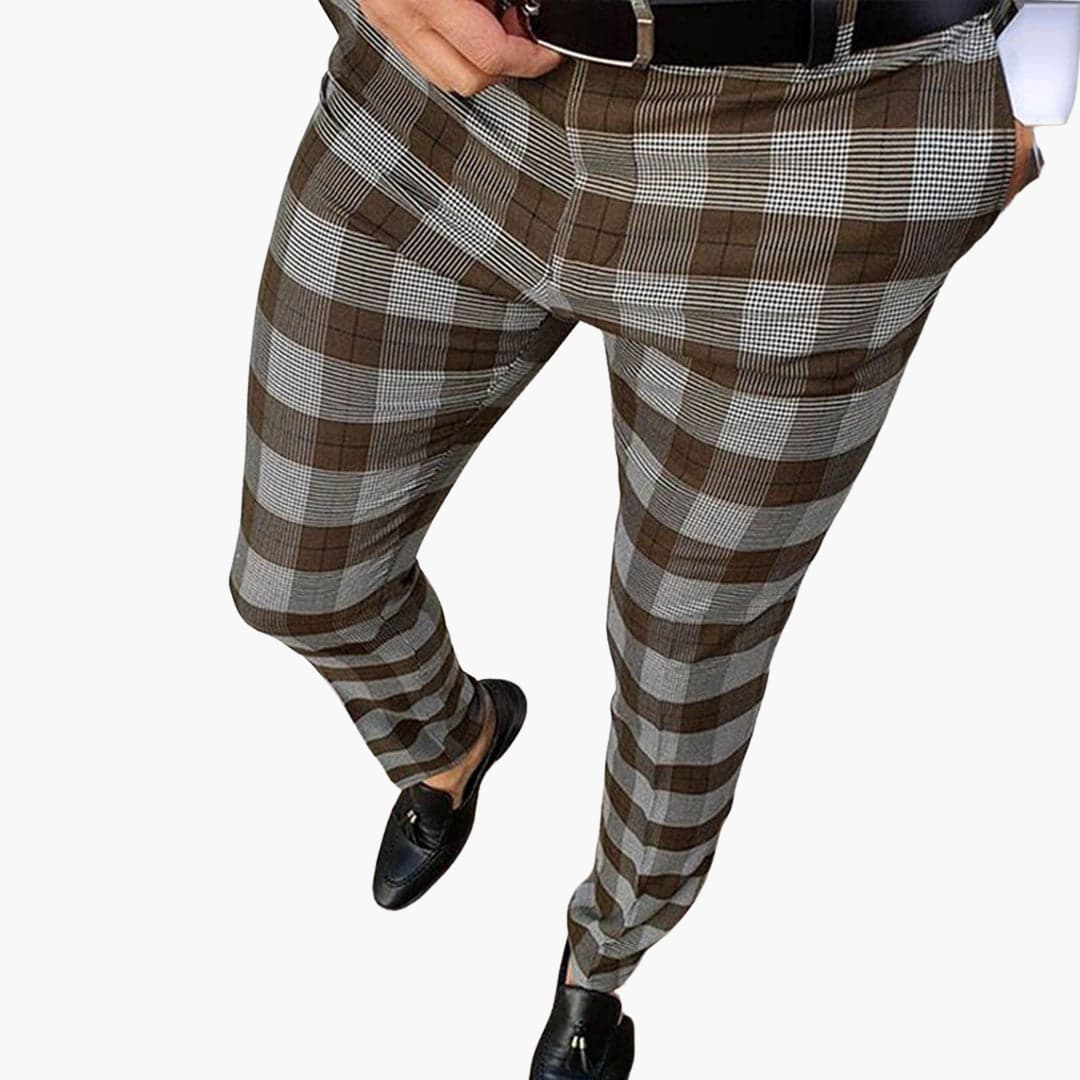 Herren Sommerhose mit Karomuster und Slim Fit Schnitt