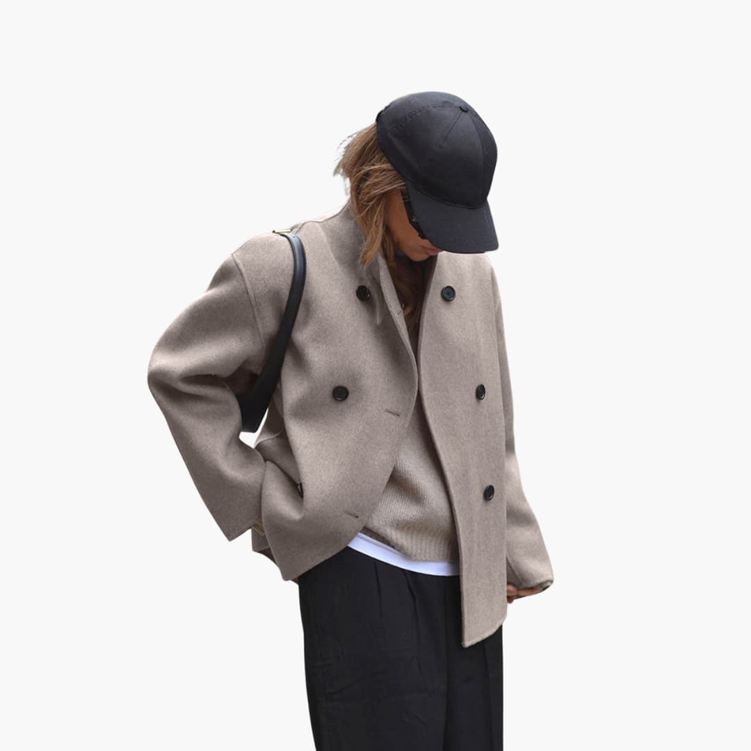 Damenjacke mit weitem Schnitt und Knopfverschluss vorn