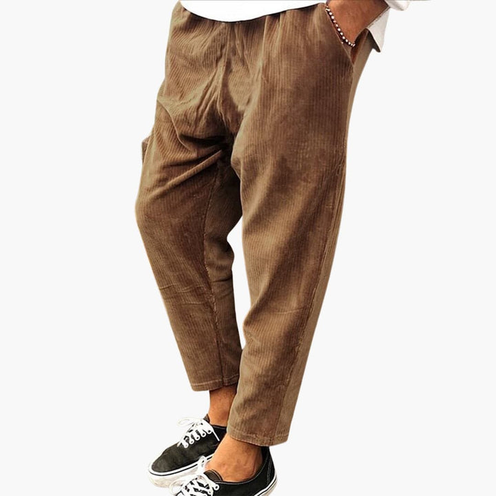 Herren Sommerhose aus Polyester mit Gummibund und Cordstruktur