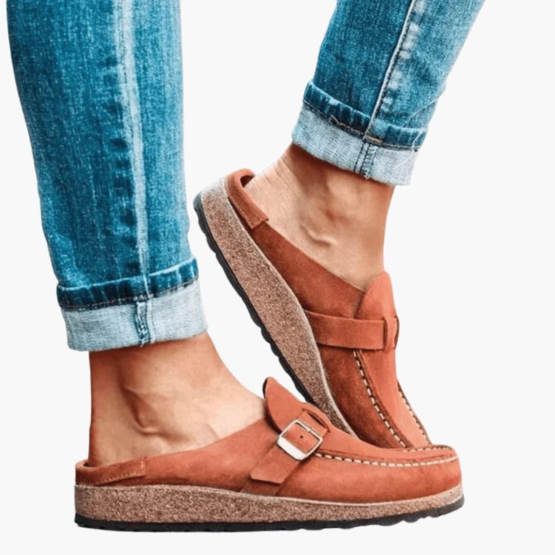 Modische Clog-Sandalen mit ganztägigem Komfort für Frauen - SchmiedeMode
