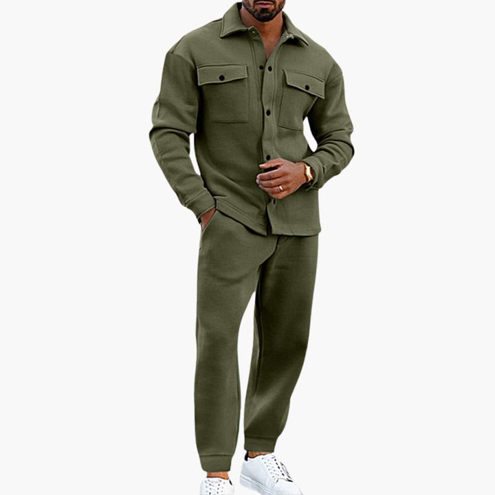 Zweiteiliges Herren Set mit Langarmhemd und Hose