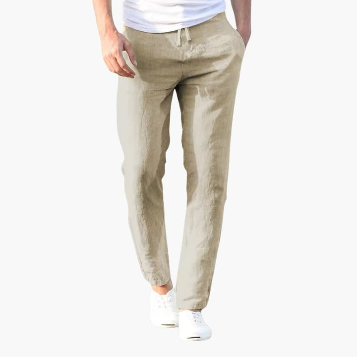 Herrenhose mit Kordelzugbund und schmaler Passform