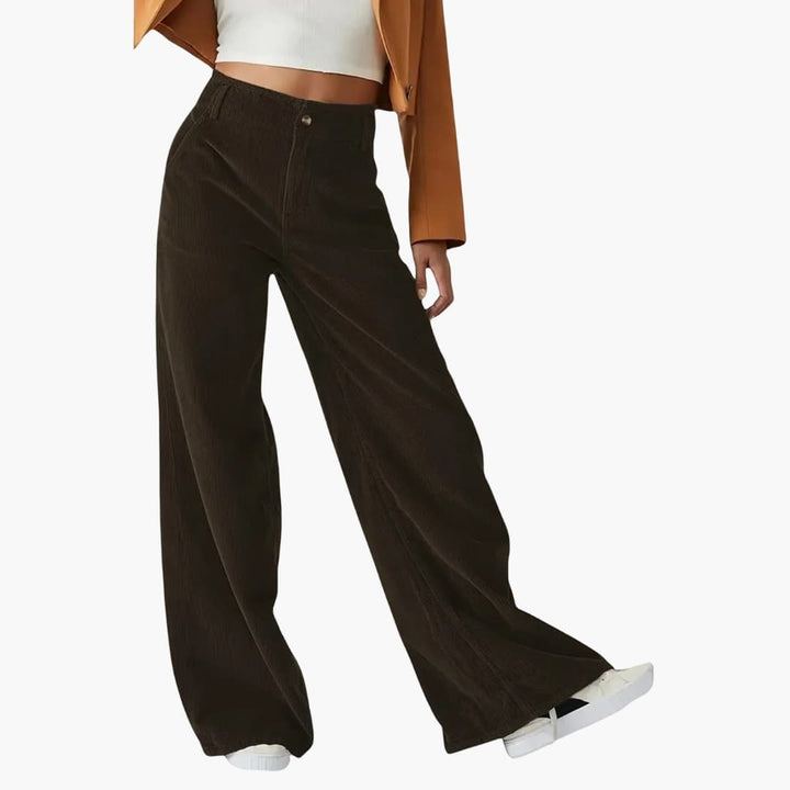 Damenhose mit Bund und weiten Beinen