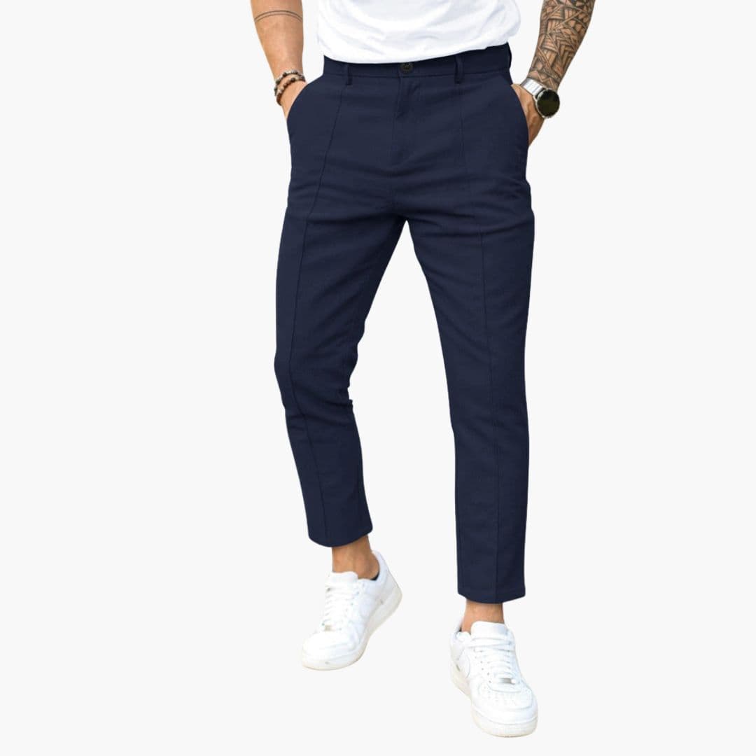 Herren Hose mit Gürtelschlaufen und geradem Bein
