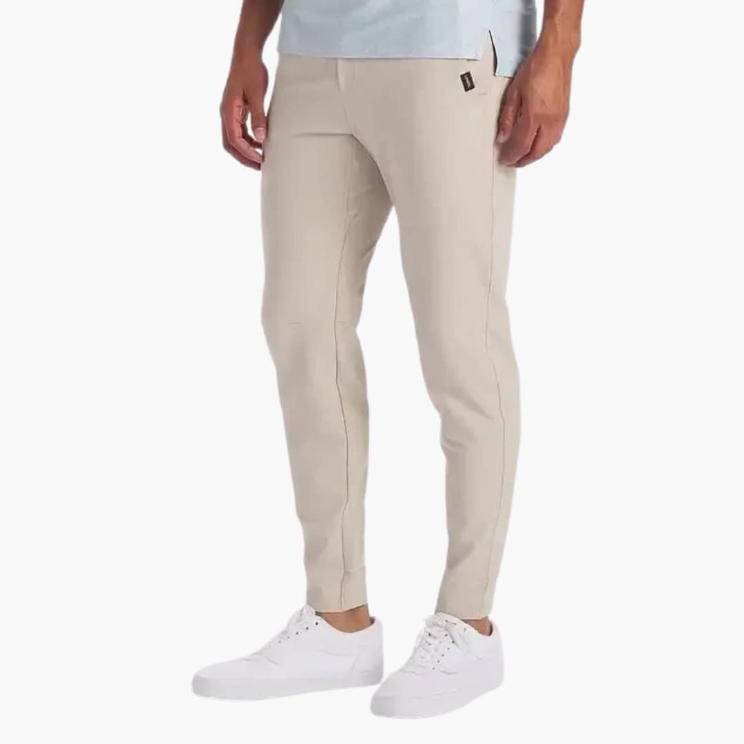 Herrenhose mit Stretchbund und konisch zulaufenden Beinen