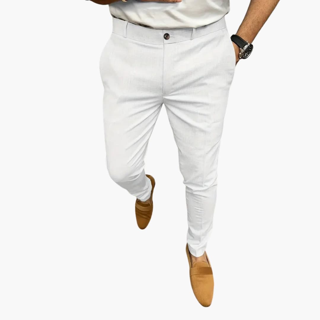 Herrenhose mit schmalem Bein und Seitentaschen