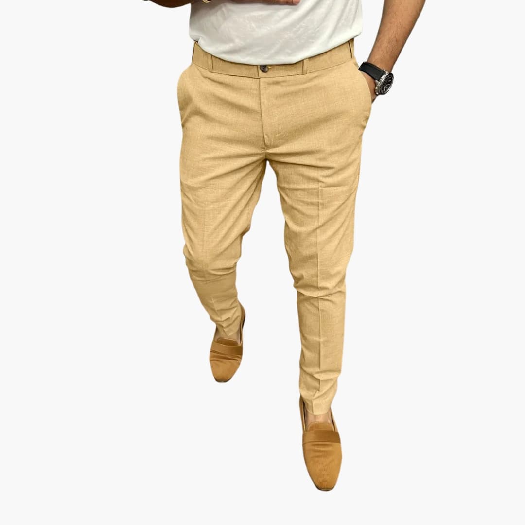 Herrenhose mit schmalem Bein und Seitentaschen